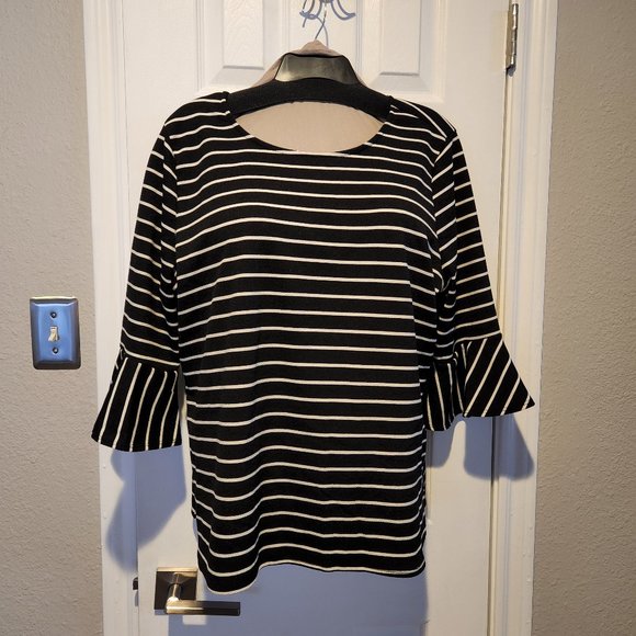 Blouse - Picture 1 of 7